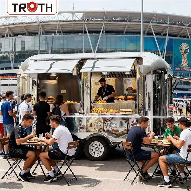 Volledig met catering uitgeruste aanhangwagen voor hotdogs